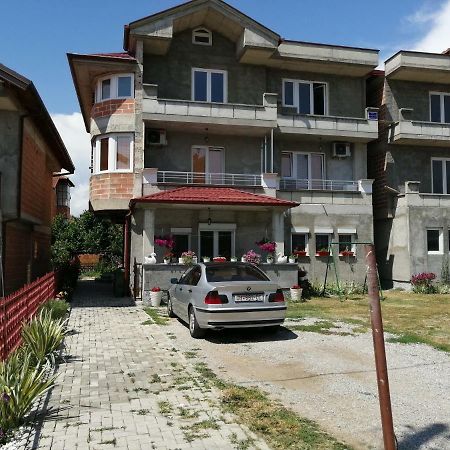 Villa Zora, Apartments Krstanoski オフリド エクステリア 写真
