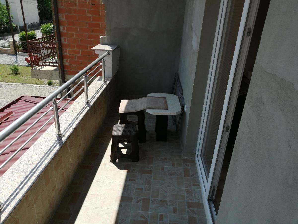 Villa Zora, Apartments Krstanoski オフリド エクステリア 写真
